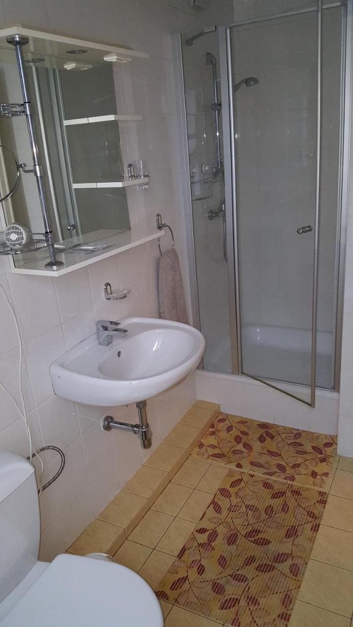 Home B&B คอนัส ภายนอก รูปภาพ
